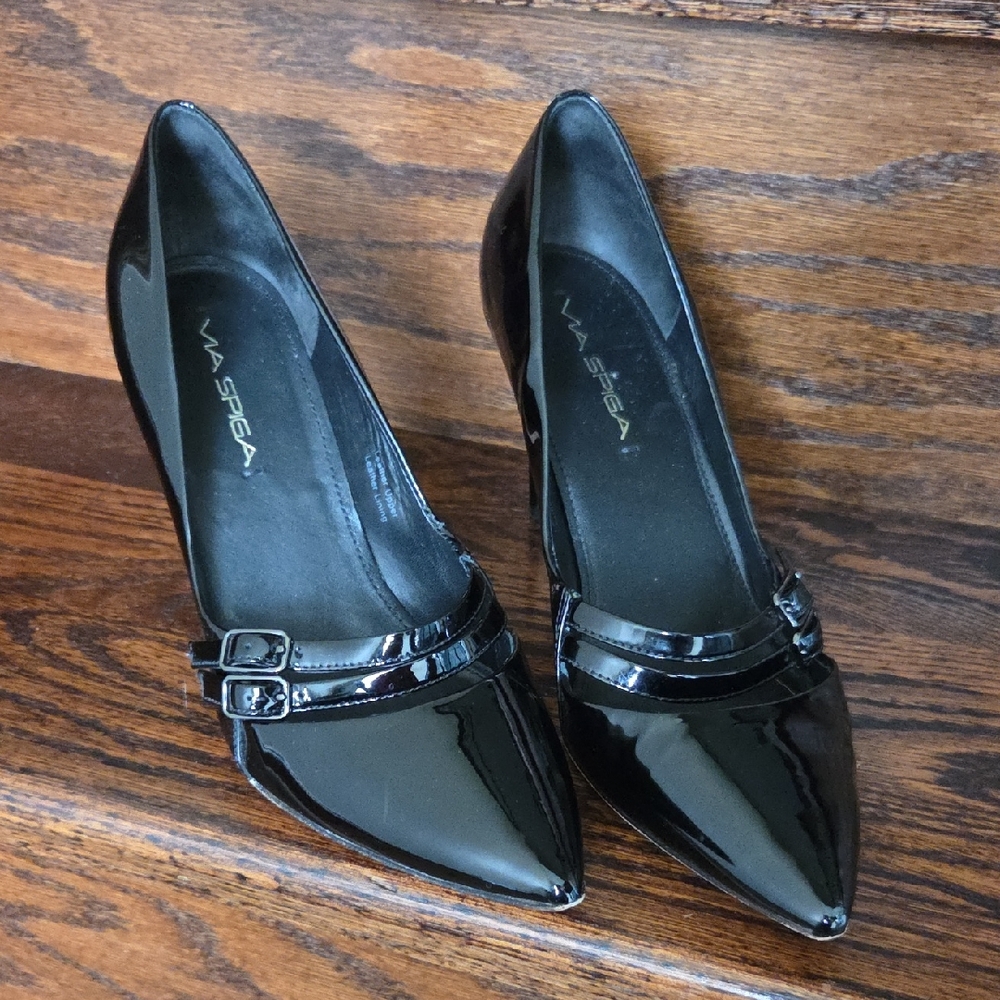 Via Spiga Black Patent Leather Heels